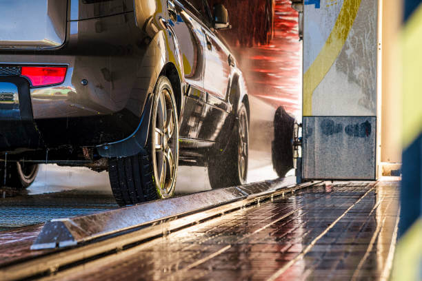 Car wash service Dubai